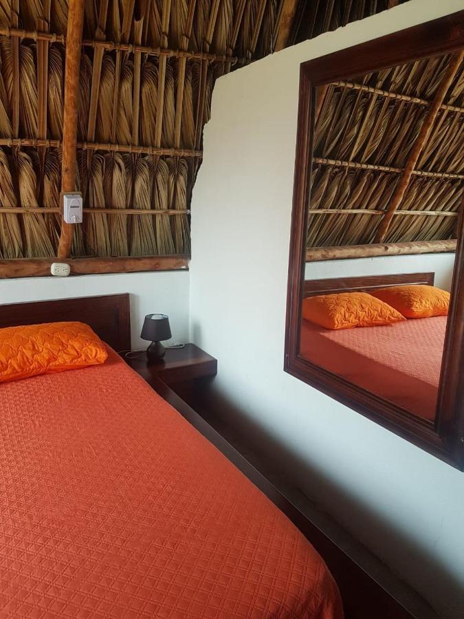 Bed and Breakfast Mi Casa En La Playa Escuintla Екстер'єр фото